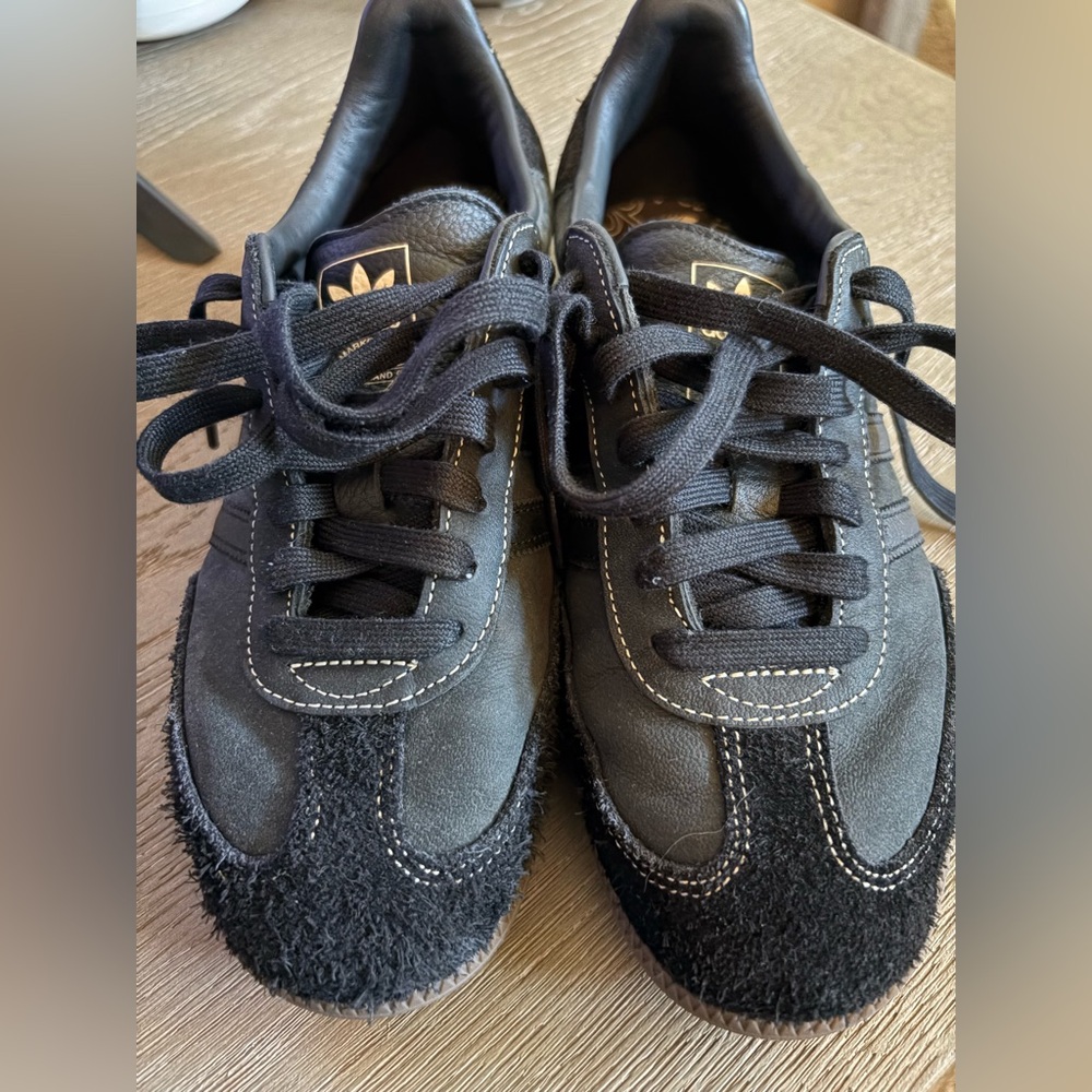 Adidas Sambas